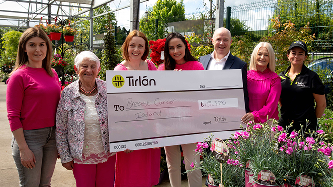 Tirlán CountryLife Plant Pink Campaign raises over €15,000 for Breast Cancer Ireland